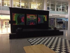 Dansvloer PVC zwart/wit geblokt 4*4m